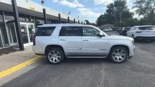Cadillac ESCALADE 2015
