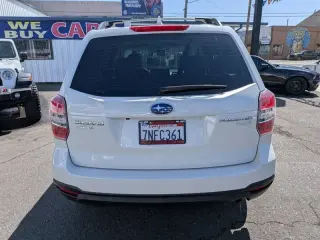 2016 Subaru Forester 2.5i  AWD