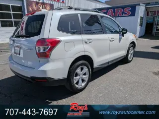 2016 Subaru Forester 2.5i  AWD