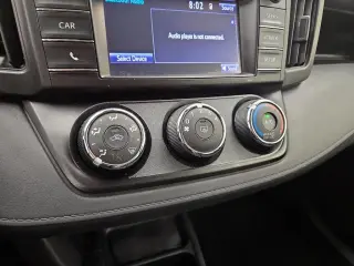 Toyota RAV4 2018 LE 4dr SUV
