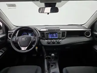 Toyota RAV4 2018 LE 4dr SUV