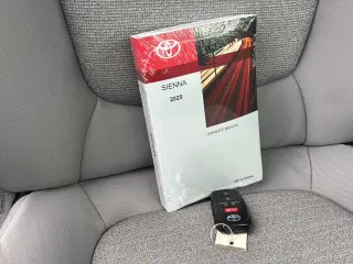 2025 Toyota Sienna