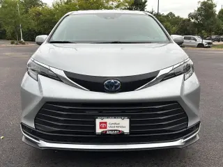 2025 Toyota Sienna