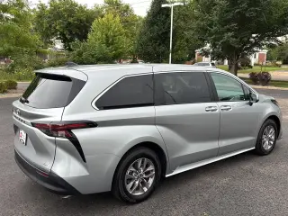 2025 Toyota Sienna