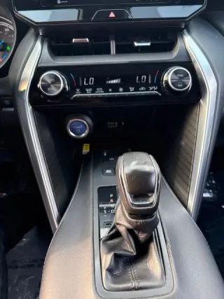 2022 Toyota Venza XLE