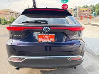 2022 Toyota Venza XLE