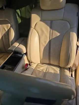 Lincoln MKS 2009