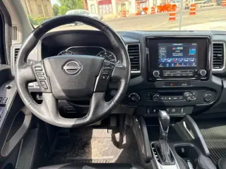 2022 Nissan Frontier Crew Cab SV 4x4