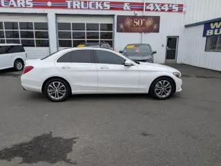 2016 Mercedes-Benz C 300 4MATIC