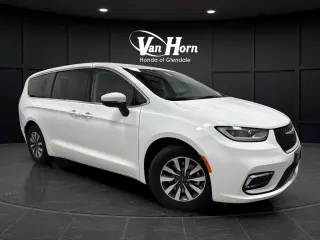 2023 Chrysler Pacifica Hybrid