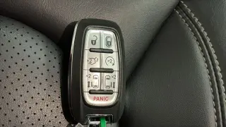 2023 Chrysler Pacifica Hybrid