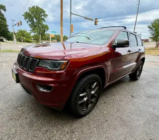 Jeep GRAND CHEROKEE 2021