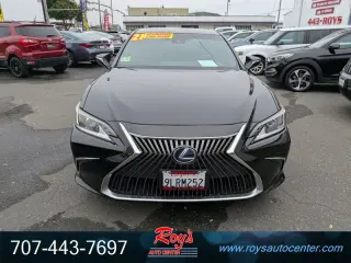2021 Lexus ES300h