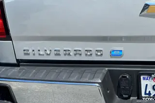 Chevrolet Silverado 1500 2018 4x4 LT 4dr Crew Cab 5.8 ft. SB