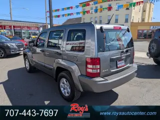 2012 Jeep Liberty Sport  4WD