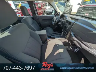 2012 Jeep Liberty Sport  4WD