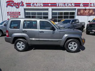 2012 Jeep Liberty Sport  4WD