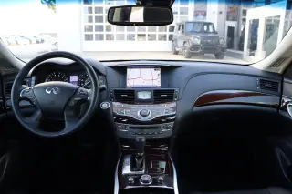 2016 INFINITI Q70