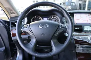 2016 INFINITI Q70