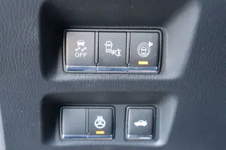 2016 INFINITI Q70