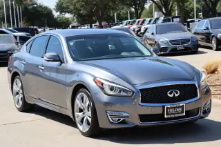 2016 INFINITI Q70