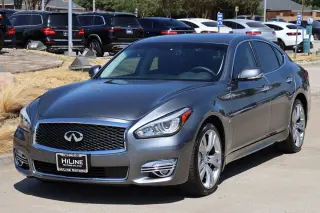 2016 INFINITI Q70