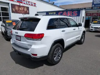 2017 Jeep Grand Cherokee Limited  4WD