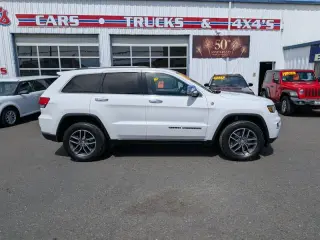 2017 Jeep Grand Cherokee Limited  4WD