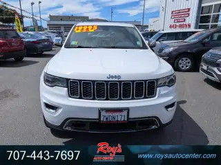 2017 Jeep Grand Cherokee Limited  4WD