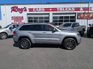 2020 Jeep Grand Cherokee Trailhawk  4WD