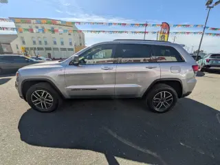 2020 Jeep Grand Cherokee Trailhawk  4WD