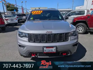 2020 Jeep Grand Cherokee Trailhawk  4WD