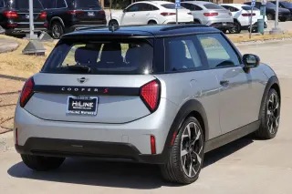 2025 MINI Hardtop 2 Door