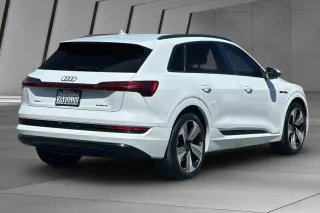 Audi e-tron 2022 AWD quattro Premium Plus 4dr SUV