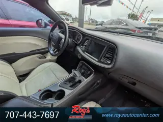 2016 Dodge Challenger R/T Plus