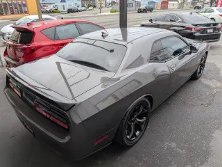 2016 Dodge Challenger R/T Plus