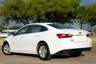2020 Chevrolet Malibu FWD 1FL