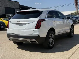 2021 Cadillac XT5 FWD Premium Luxury