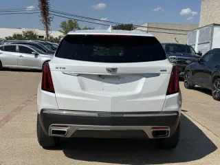 2021 Cadillac XT5 FWD Premium Luxury