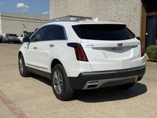 2021 Cadillac XT5 FWD Premium Luxury