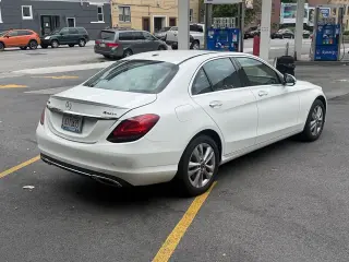 2019 Mercedes-Benz C 300