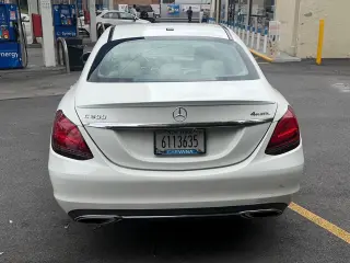 2019 Mercedes-Benz C 300
