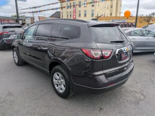 2017 Chevrolet Traverse LS  AWD