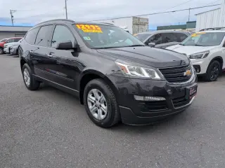2017 Chevrolet Traverse LS  AWD