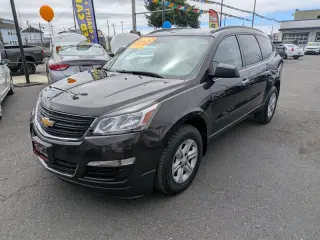 2017 Chevrolet Traverse LS  AWD