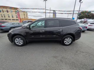 2017 Chevrolet Traverse LS  AWD
