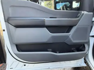 2024 Ford F250 SUPER DUTY CREW CAB