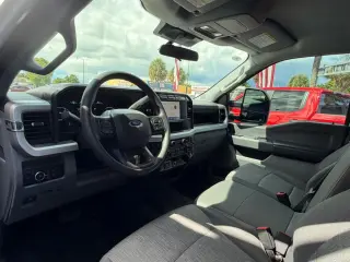 2024 Ford F250 SUPER DUTY CREW CAB