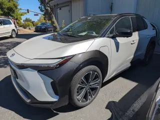 2023 Toyota bZ4X