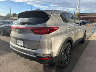 2022 Kia Sportage LX